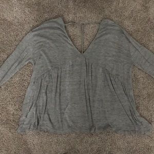 Women’s long sleeve babydoll shirt. T back.